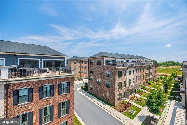 610 LEIGH WAY, Oxon Hill, MD 20745