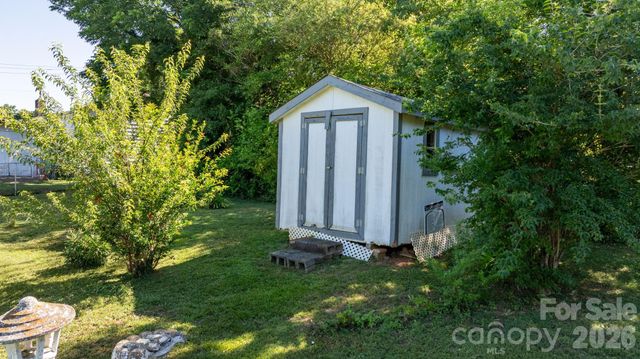 115 Brackett Street, Morganton, NC 28655