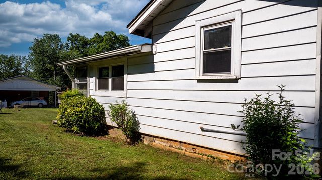 115 Brackett Street, Morganton, NC 28655