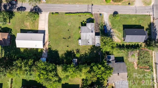 115 Brackett Street, Morganton, NC 28655