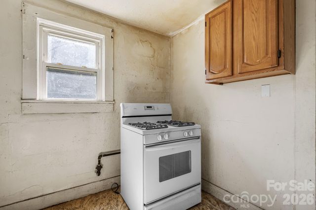 115 Brackett Street, Morganton, NC 28655
