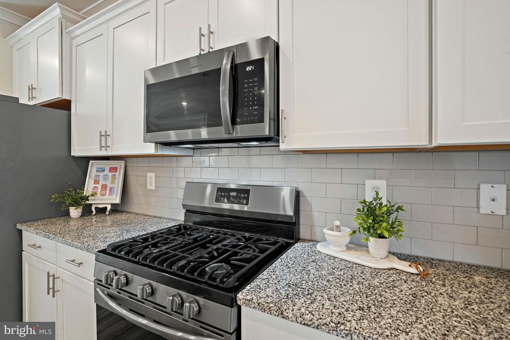 Image 9 of property listing at 3057 PERTHSHIRE PL, Bryans Road, MD 20616