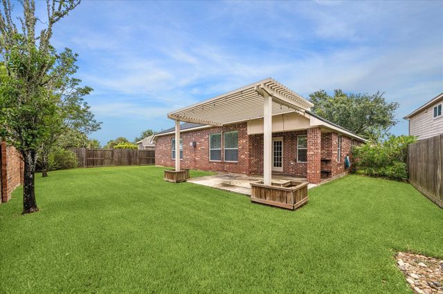 2821 Chinaberry Park Lane, League City, TX 77573