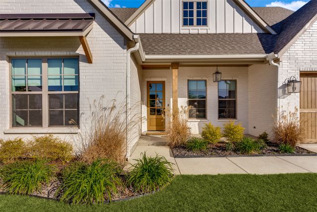 945 Highlands Avenue, Aledo, TX 76008