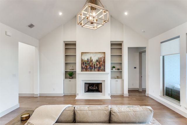 945 Highlands Avenue, Aledo, TX 76008