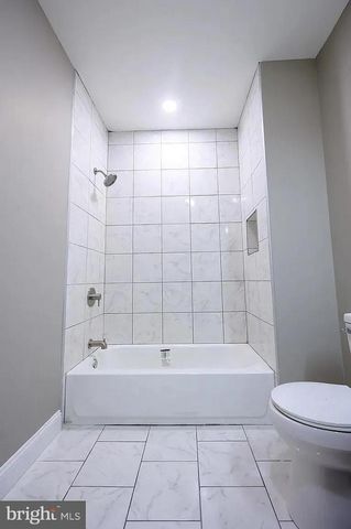 2212 GREENWICH ST, Philadelphia, PA 19146
