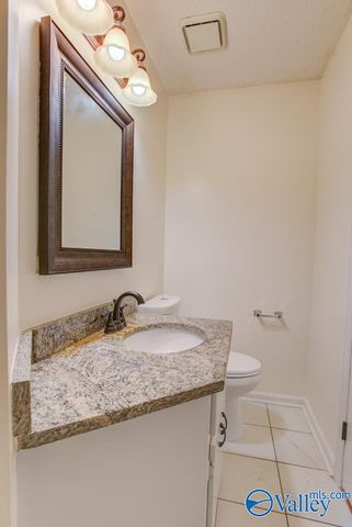 8151 Oldfield Road SW 7, Huntsville, AL 35802