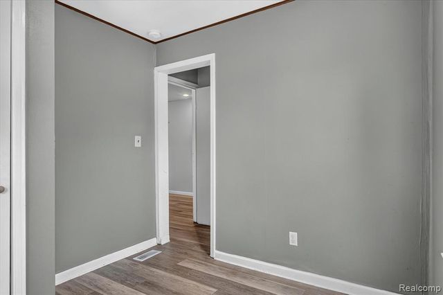 27036 Townley Street, Madison Heights, MI 48071