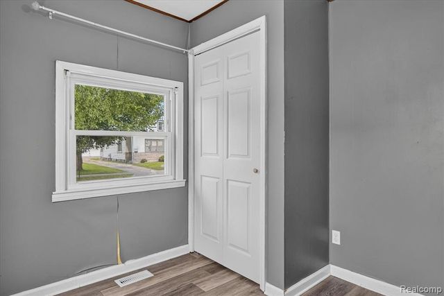 27036 Townley Street, Madison Heights, MI 48071