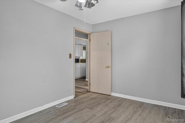 27036 Townley Street, Madison Heights, MI 48071