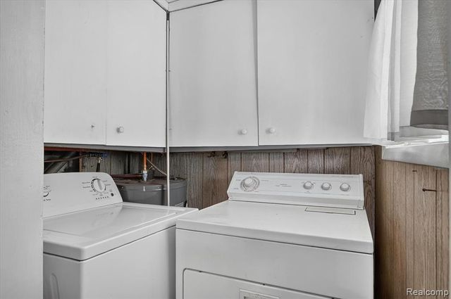 27036 Townley Street, Madison Heights, MI 48071
