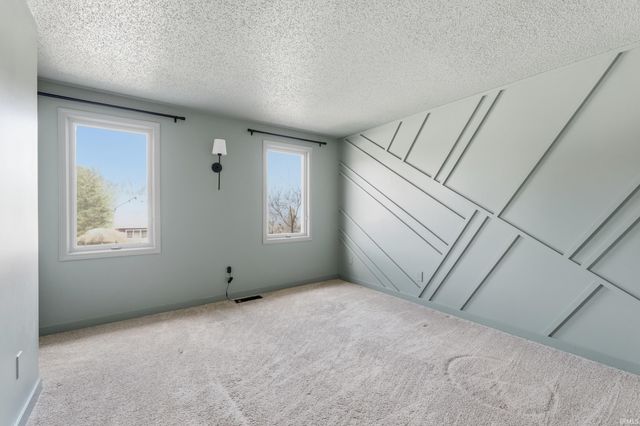 1221 Windsor Woods Boulevard, Fort Wayne, IN 46845