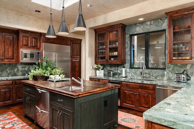 27447 N 103RD Way, Scottsdale, AZ 85262