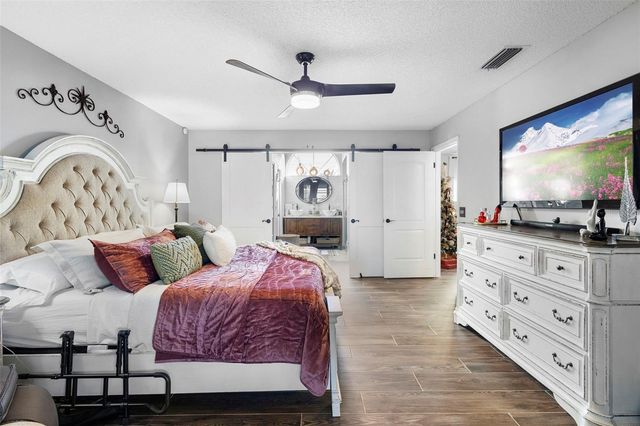 2656 IVYDALE DRIVE, Deltona, FL 32725