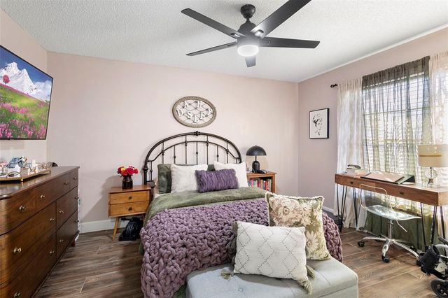 2656 IVYDALE DRIVE, Deltona, FL 32725