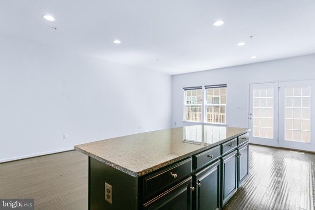 5365 S CENTER DR, Greenbelt, MD 20770