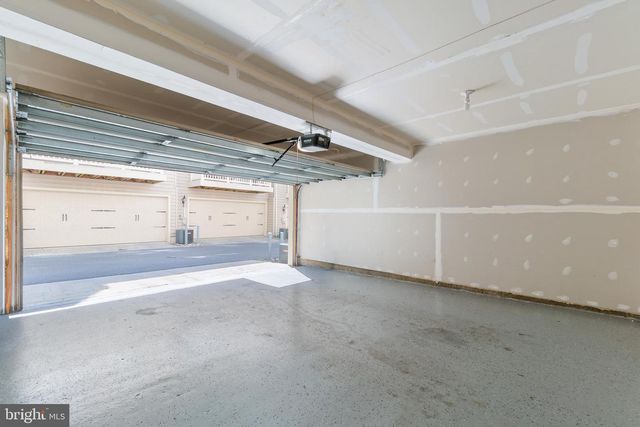 5365 S CENTER DR, Greenbelt, MD 20770
