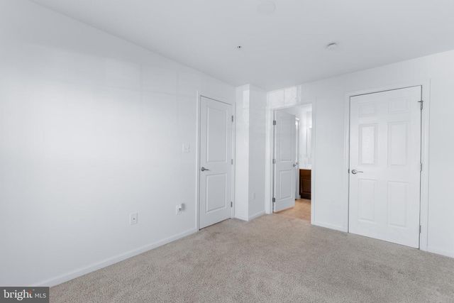 5365 S CENTER DR, Greenbelt, MD 20770