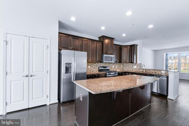 5365 S CENTER DR, Greenbelt, MD 20770