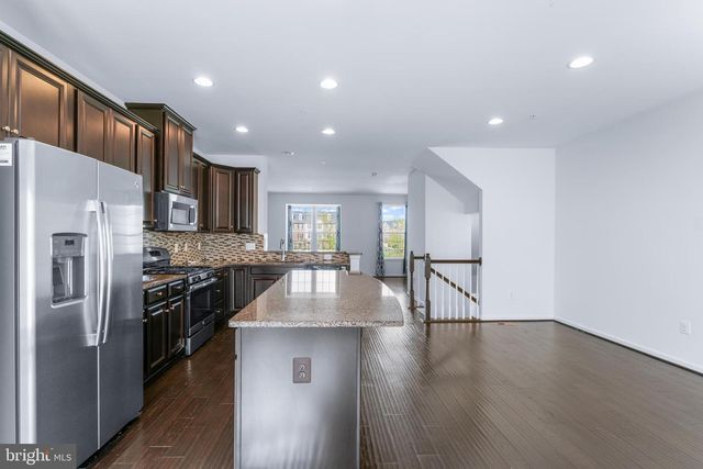 5365 S CENTER DR, Greenbelt, MD 20770
