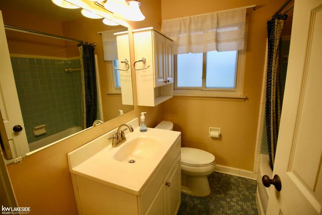 36344 Nitchun Street, Clinton Twp, MI 48035