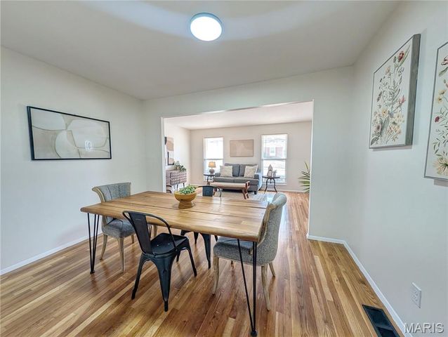 4443 Remus Drive, Florissant, MO 63033