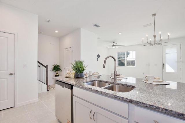 3105 DOUGLAS FIR DRIVE, Apopka, FL 32703