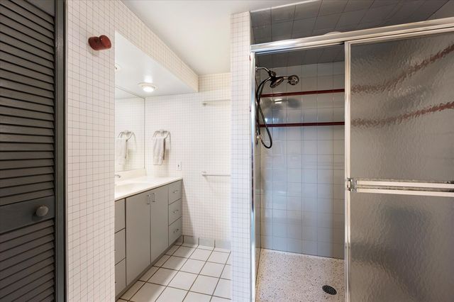 836 N Grove Avenue, Oak Park, IL 60302
