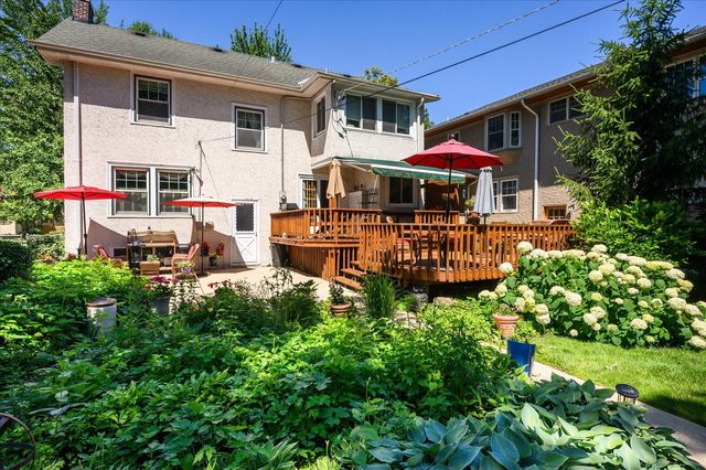 836 N Grove Avenue, Oak Park, IL 60302