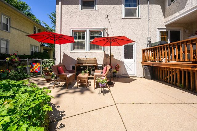 836 N Grove Avenue, Oak Park, IL 60302