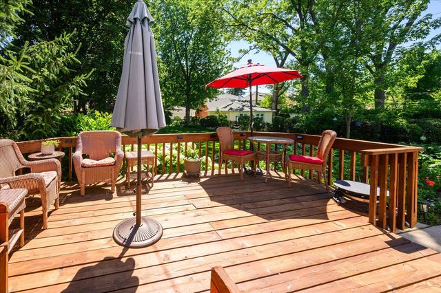 836 N Grove Avenue, Oak Park, IL 60302