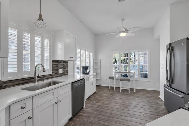 213 HIGH VISTA DR, Davenport, FL 33837