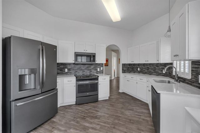 213 HIGH VISTA DR, Davenport, FL 33837