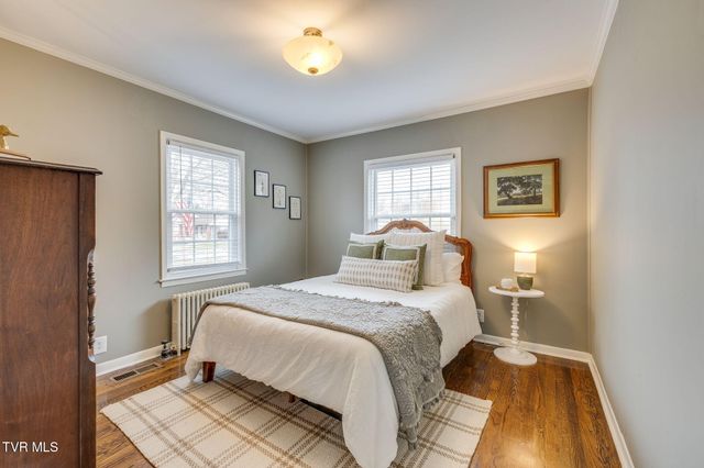 1037 Watauga Street, Kingsport, TN 37660