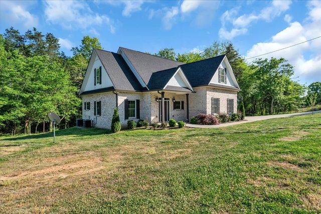 2820 Hwy 82, E, Bell Buckle, TN 37020