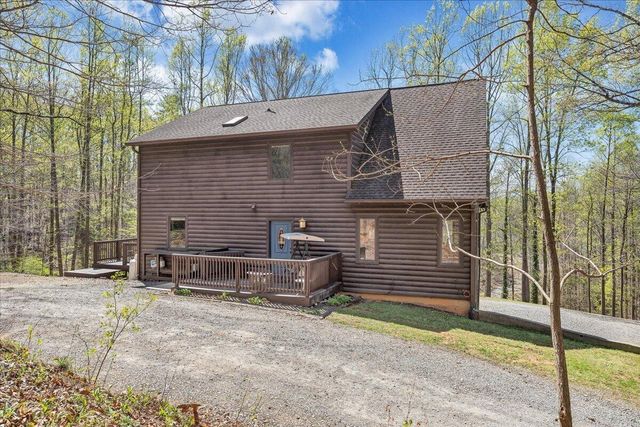 485 Promise LN, Rocky Mount, VA 24151