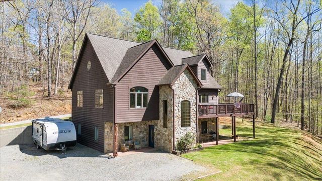485 Promise LN, Rocky Mount, VA 24151