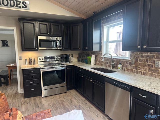 1222 Sibert Drive, Glencoe, AL 35905