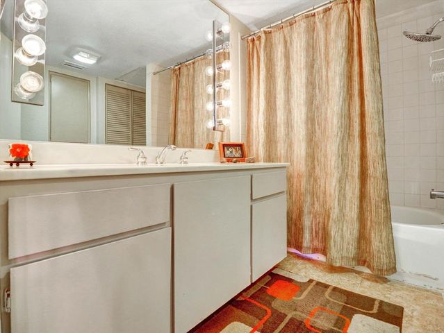 41103 Woodhaven Drive N, Palm Desert, CA 92211