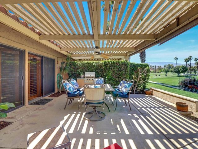41103 Woodhaven Drive N, Palm Desert, CA 92211