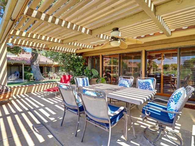 41103 Woodhaven Drive N, Palm Desert, CA 92211