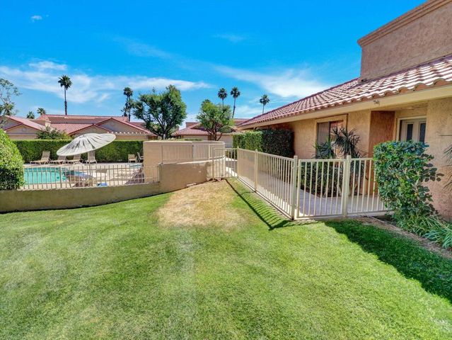 41103 Woodhaven Drive N, Palm Desert, CA 92211