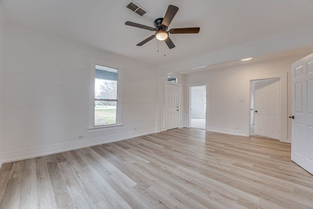 114 E Ross Street, Waxahachie, TX 75165