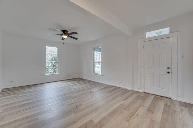 114 E Ross Street, Waxahachie, TX 75165