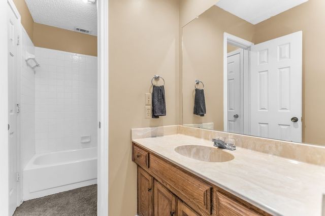 2535 Lake Bend Terrace, Carrollton, TX 75006