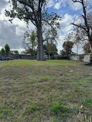 8605 Airline Drive, Houston, TX 77037