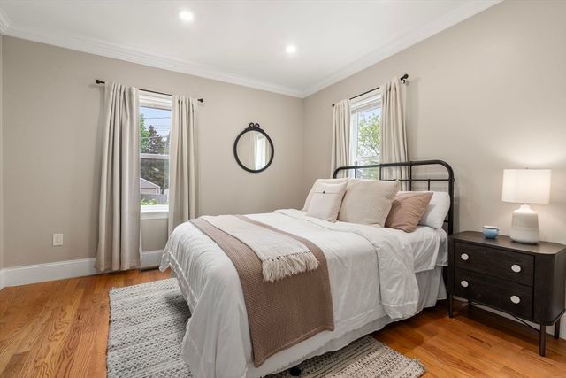 256 Sycamore St 256, Watertown, MA 02472