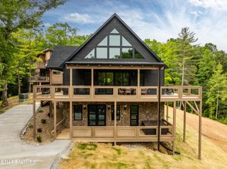 2663 Sulpher Springs Way, Sevierville, TN 37862
