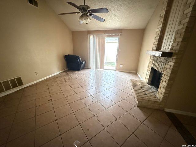 10119 Galesburg, San Antonio, TX 78250