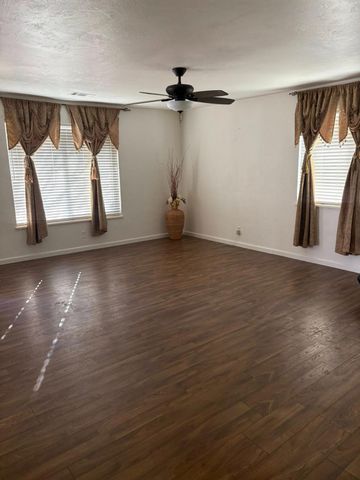 441 Elgin Ave, Lodi, CA 95240